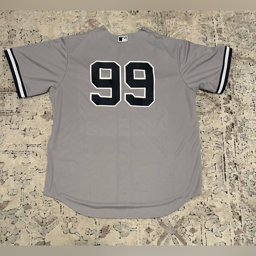 Nike Authentic New York Yankees Aaron Judge #99 Gray MLB Jersey Men’s Size: XL